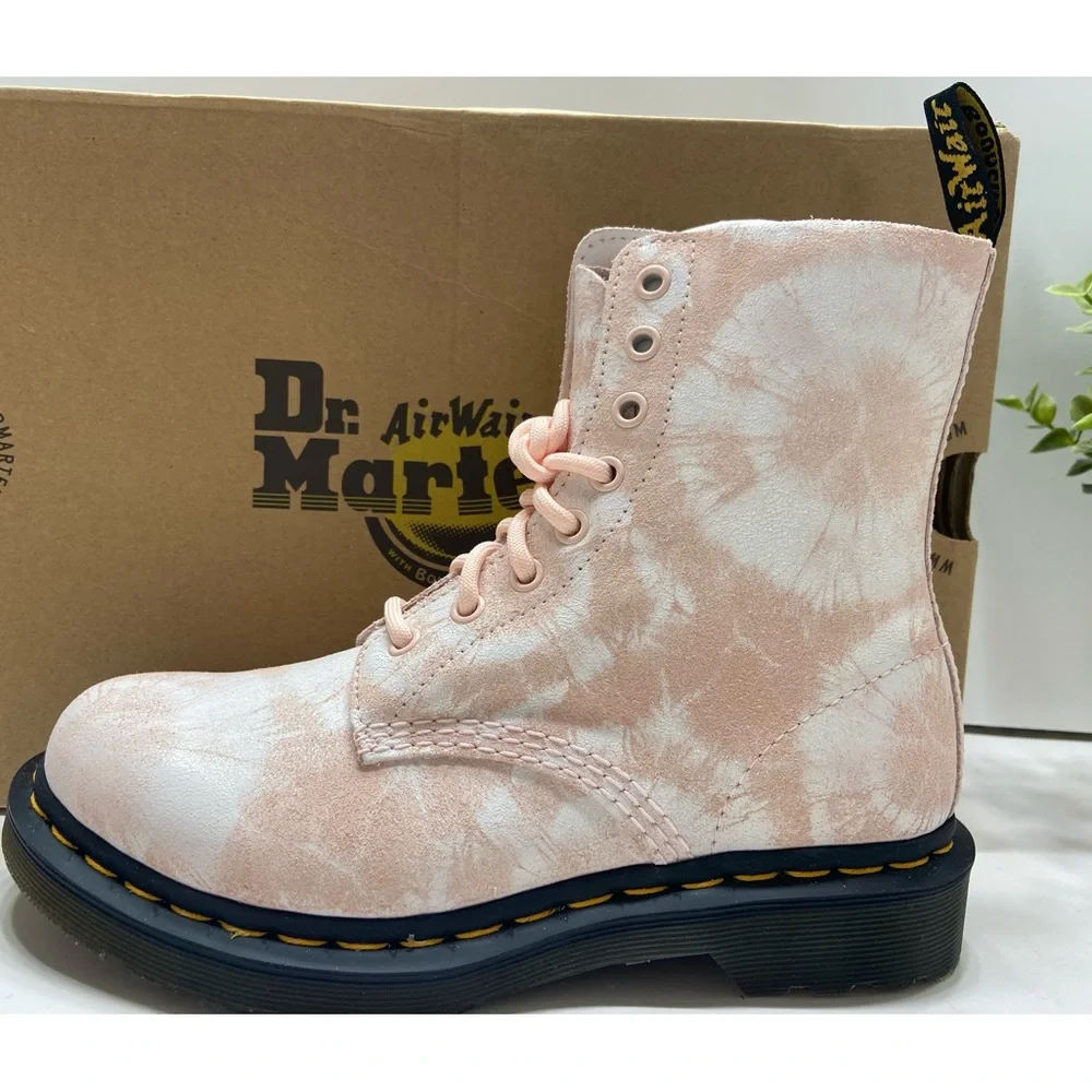 NEW Dr. Martens 1460 Pascal Women’s 8-Eye Lace Boots Tie Dye Suede Pink/White 7 - Picture 8 of 13